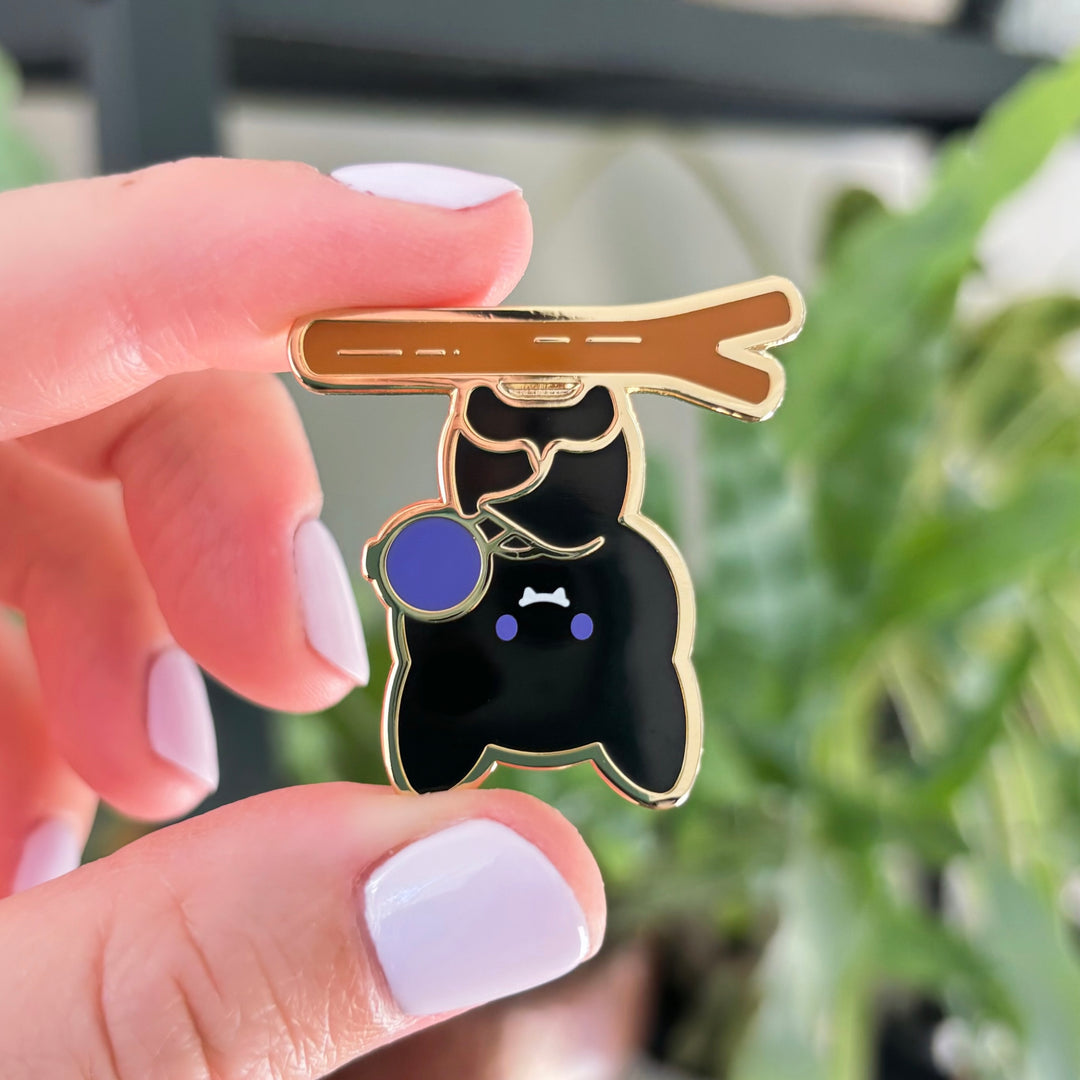 Bat ARMY Pin