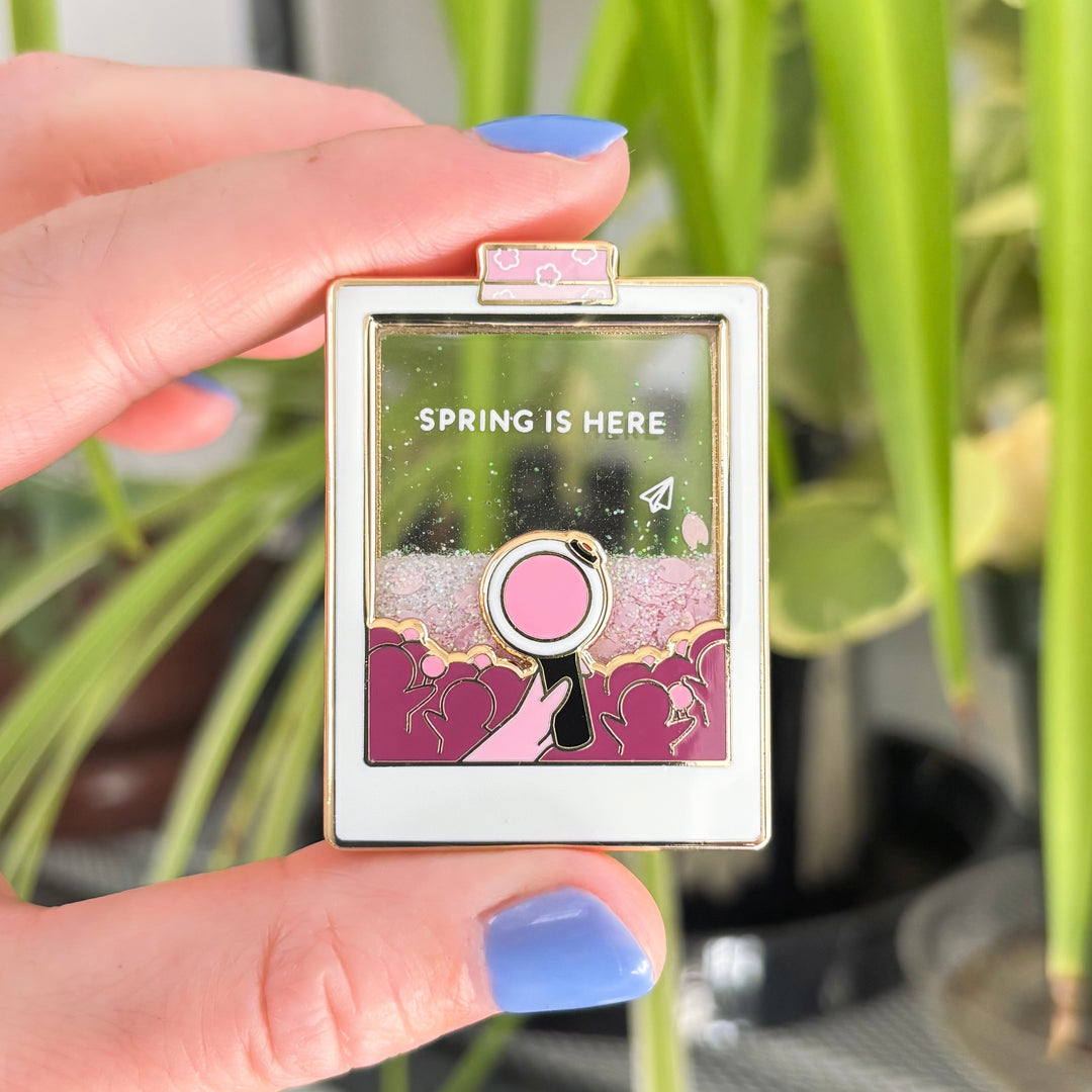 Concert Confetti Interactive Pin