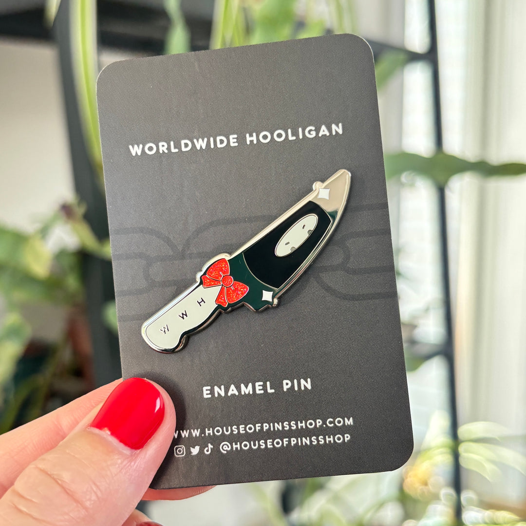 Worldwide Hooligan Knife Pin