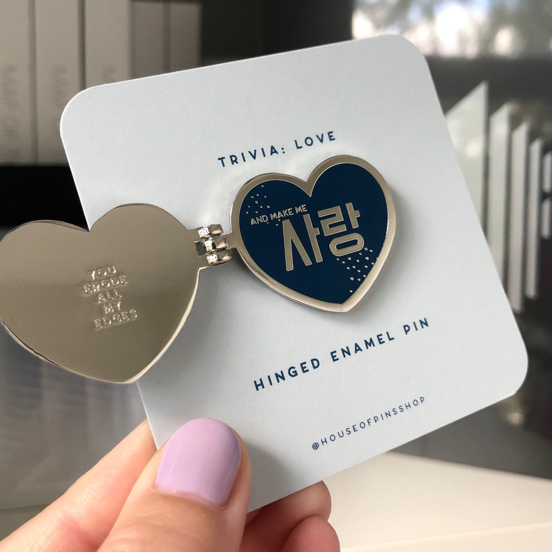 Trivia: Love Hinged Pin (Blue/Silver)